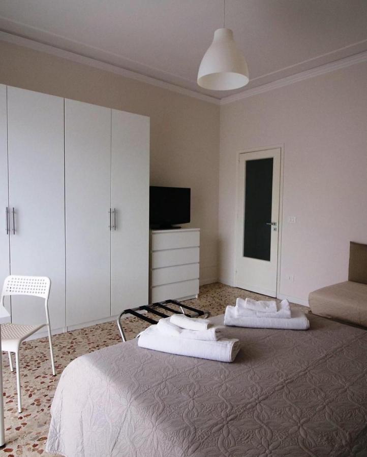 Giuffrida Apartment Rooms كاتانيا المظهر الخارجي الصورة