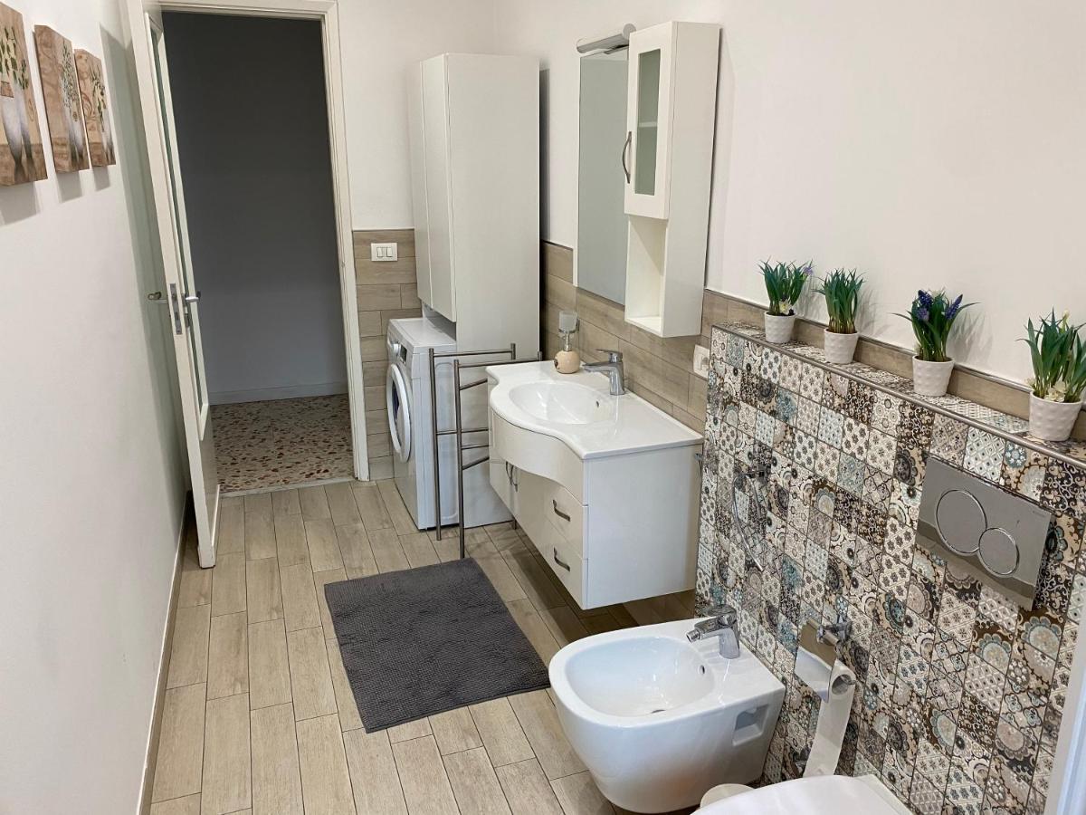 Giuffrida Apartment Rooms كاتانيا المظهر الخارجي الصورة